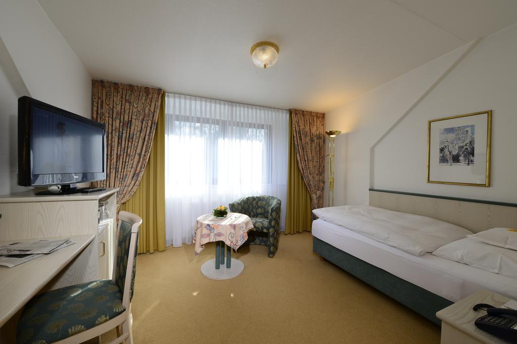 Hotel Spiegel Kolonia Zewnętrze zdjęcie